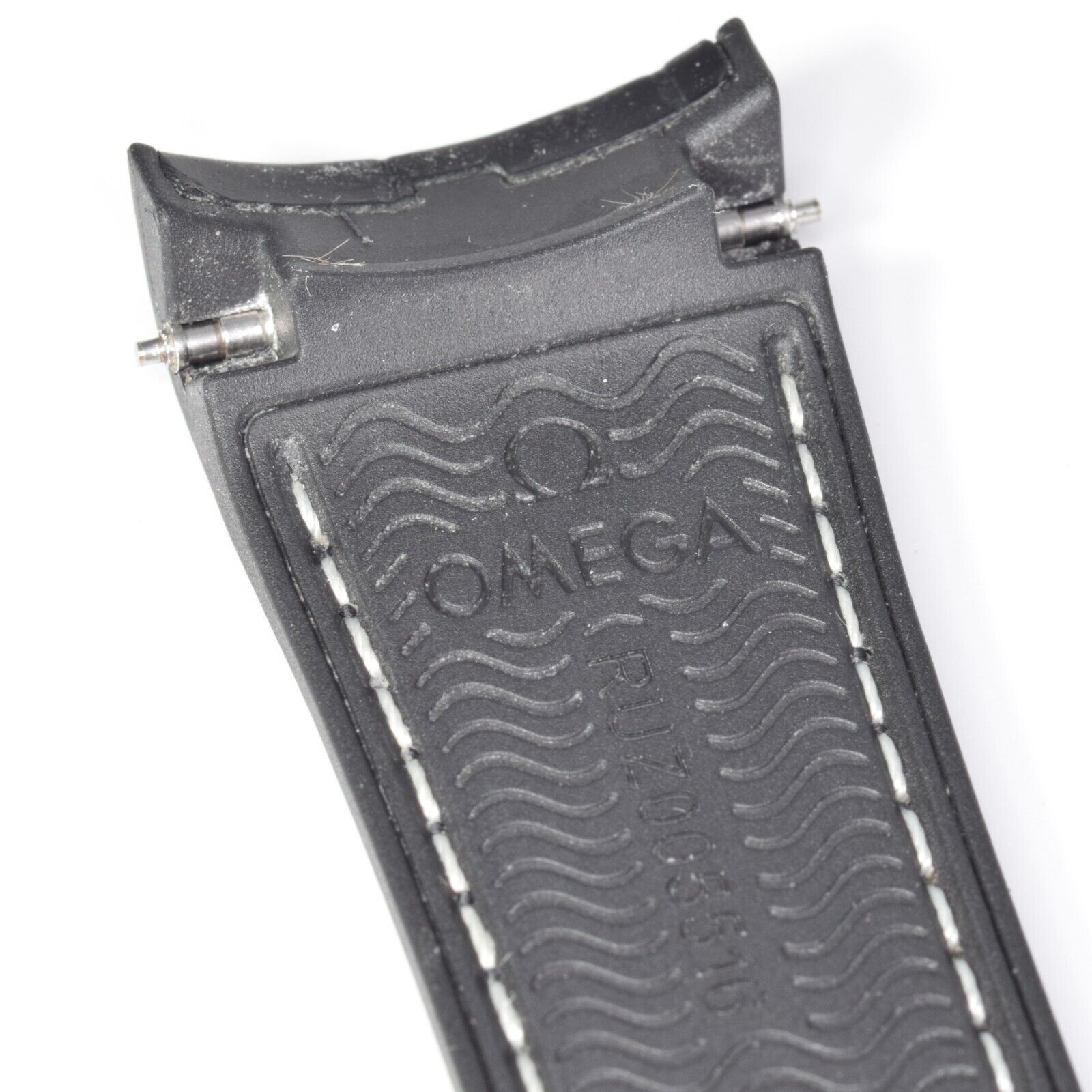 Authentic Omega Planet Ocean Deep Black RUZ005516 Rubber Strap – 22mm to 20mm - Image 11