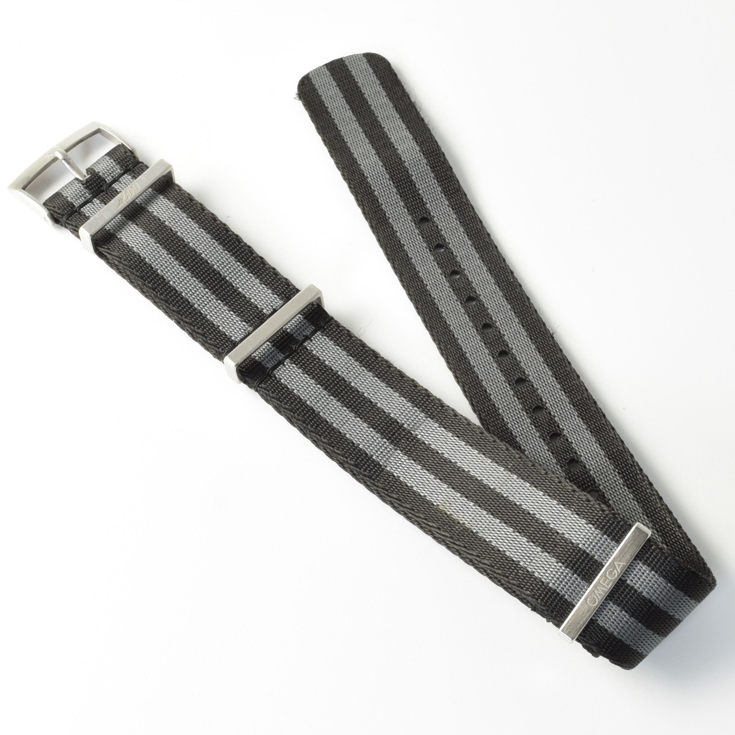 Authentic Omega Seamaster 007 Spectre NATO Watch Strap CWZ003210 – 21mm Black & Grey with Buckle - Image 9