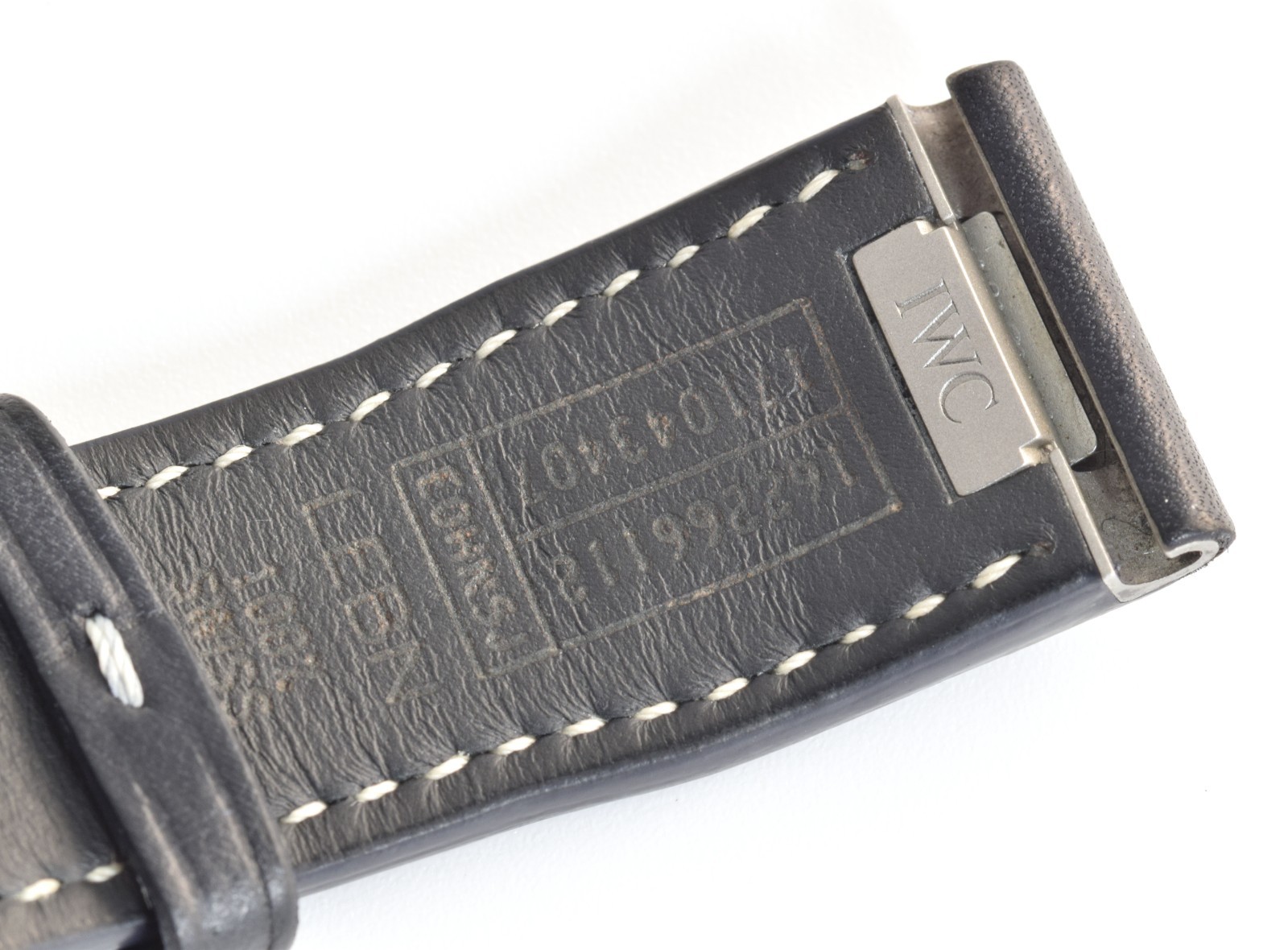 IWC Pilots EasX-CHANGE Dark Brown Calf Leather Strap – 20mm to 18mm Wide - Image 9